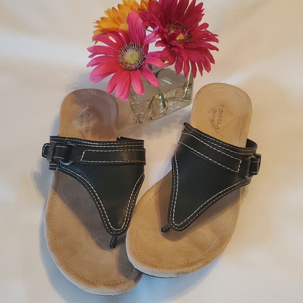 St. John's Bay Flex Form Sandals